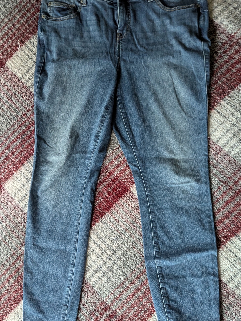 Torrid Bombshell Skinny Jeans 18T